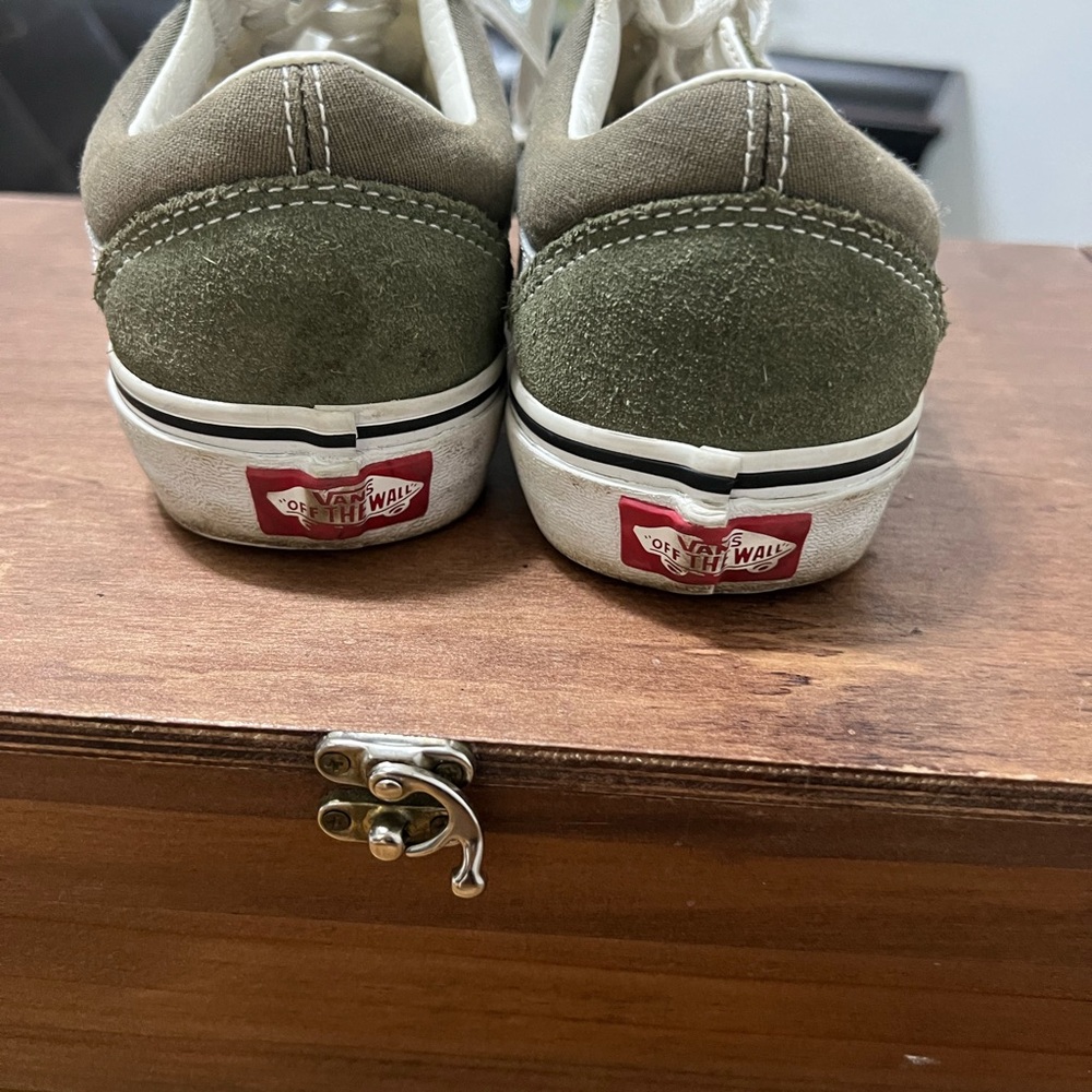 Vans Men's Green and White Sneakers - Picture 4 of 7